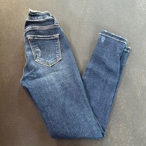 Kancan skinny jeans. size 8. Excellent condition